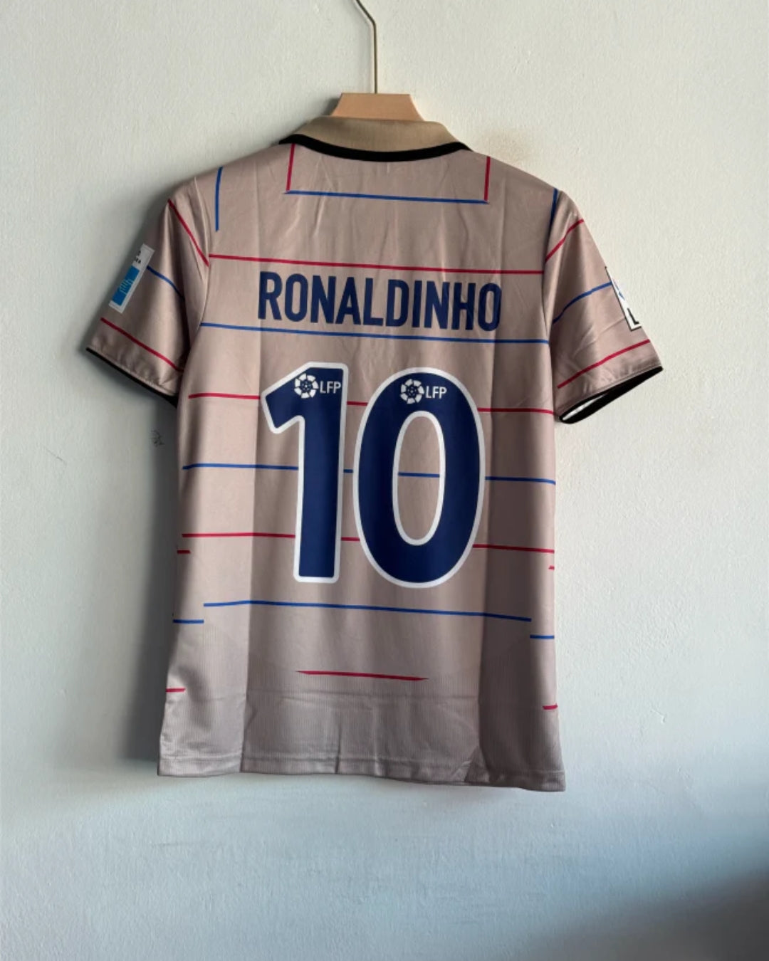BARCELONA 2003-04 AWAY KIT RONALDINHO POLO EMBROIDERY PREMIUM