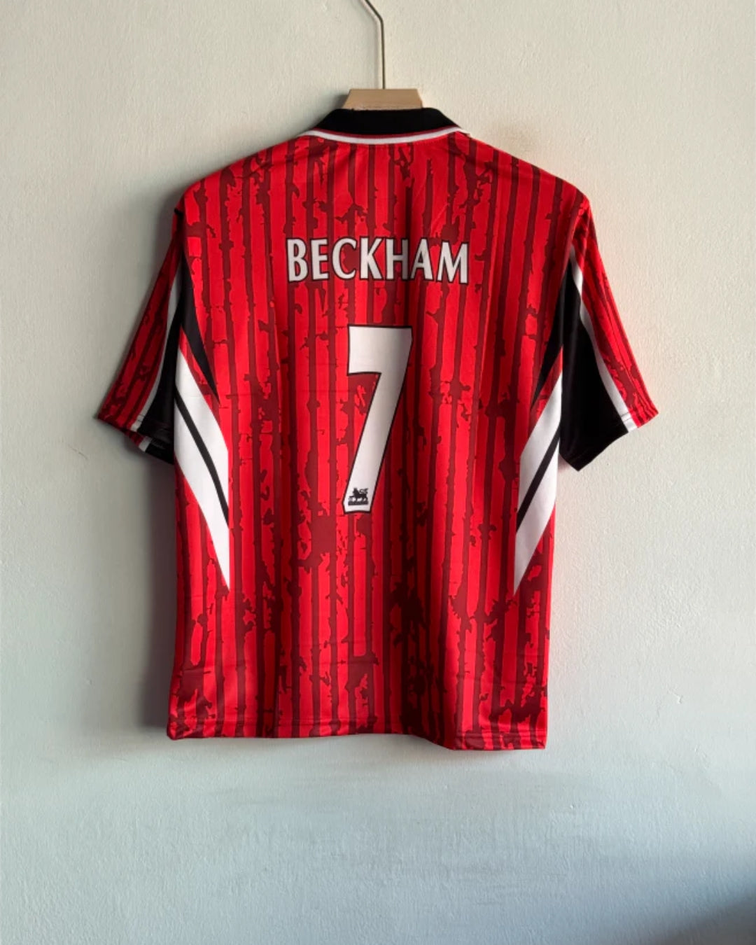 MANCHESTER UNITED FANTASY KIT BECKHAM FIVESLEEVE POLO