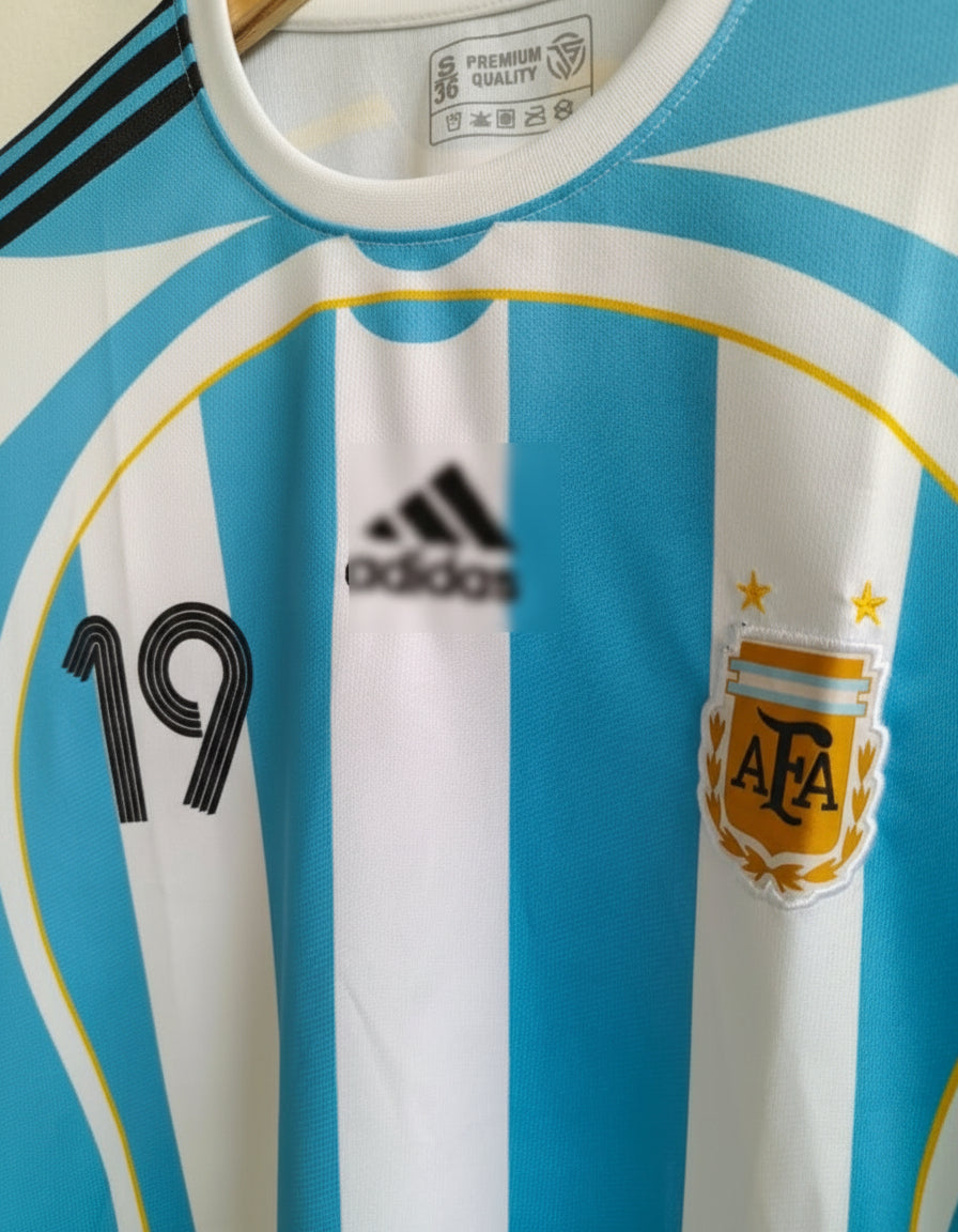 Argentina 2006 Full Sleeve Home Jersey Embroidery Messi