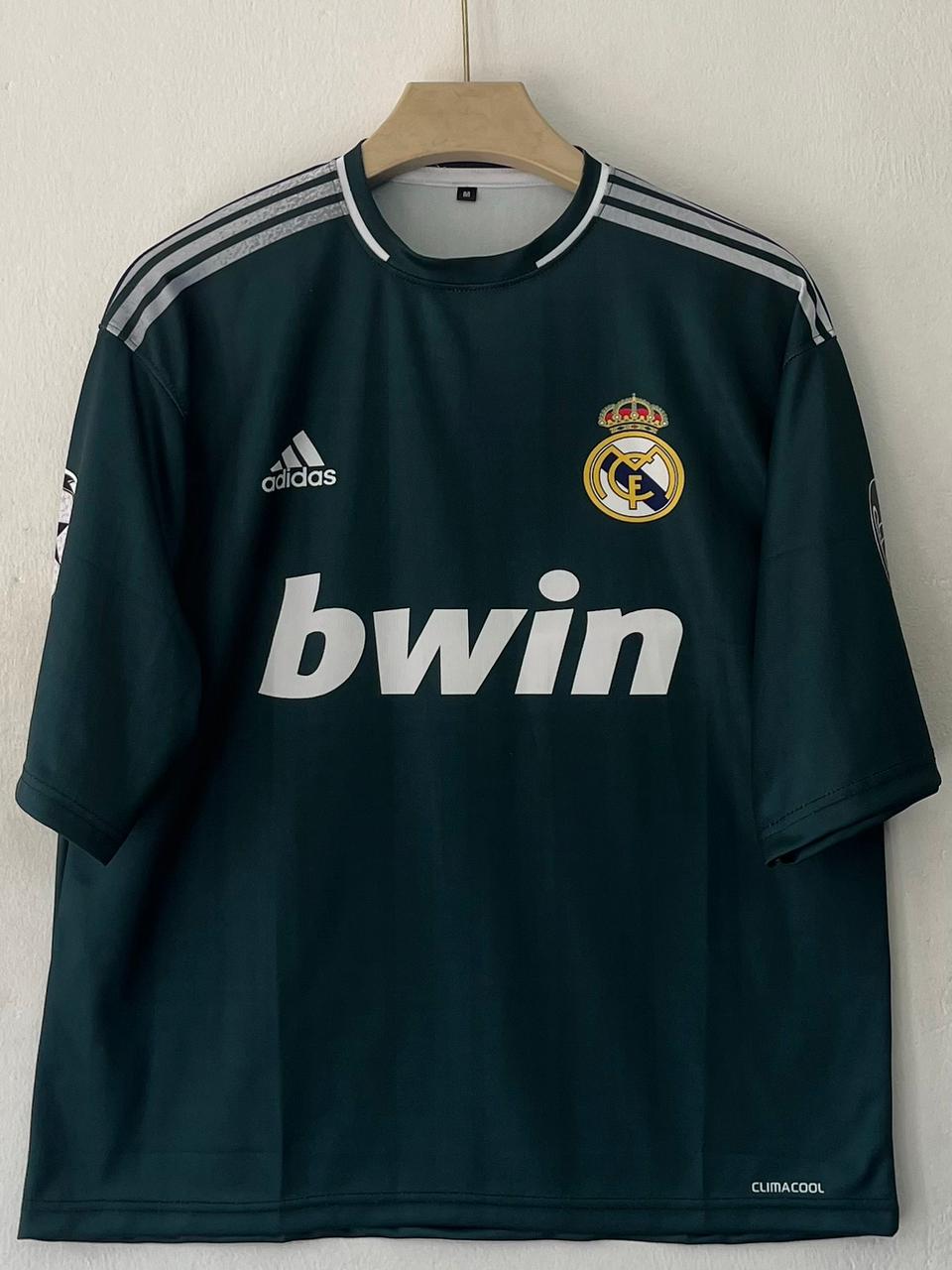 Real Madrid 2012/2012 Five Sleeve Third Kit Ozil