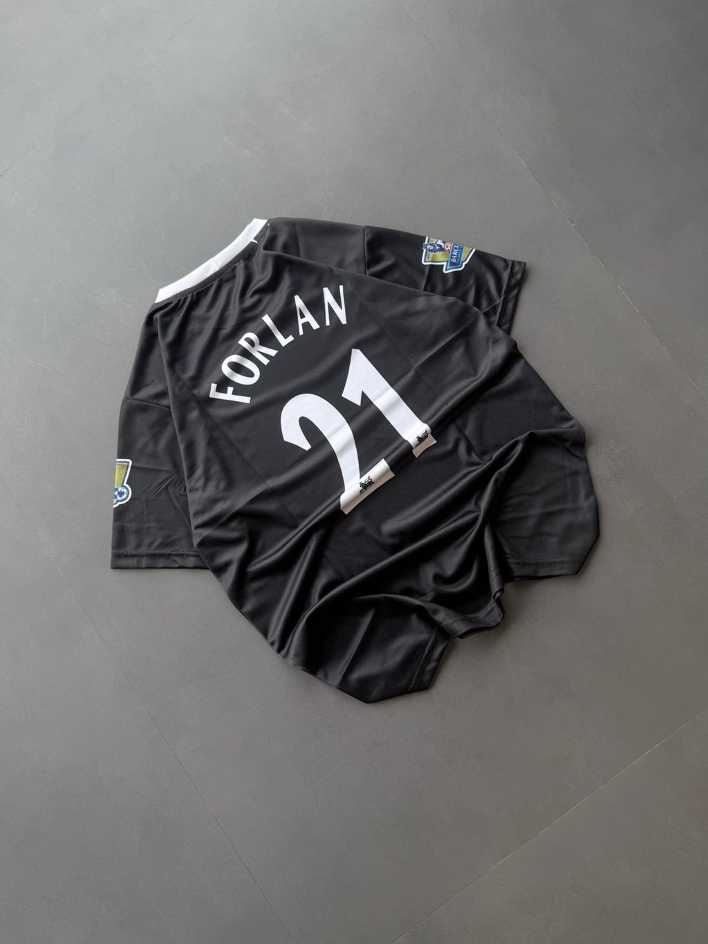 Manchester United 2003/2004 Away Jersey Forlan