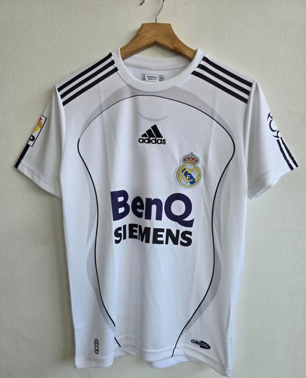 REAL MADRID 2006/2007 HOME JERSEY EMBROIDERY