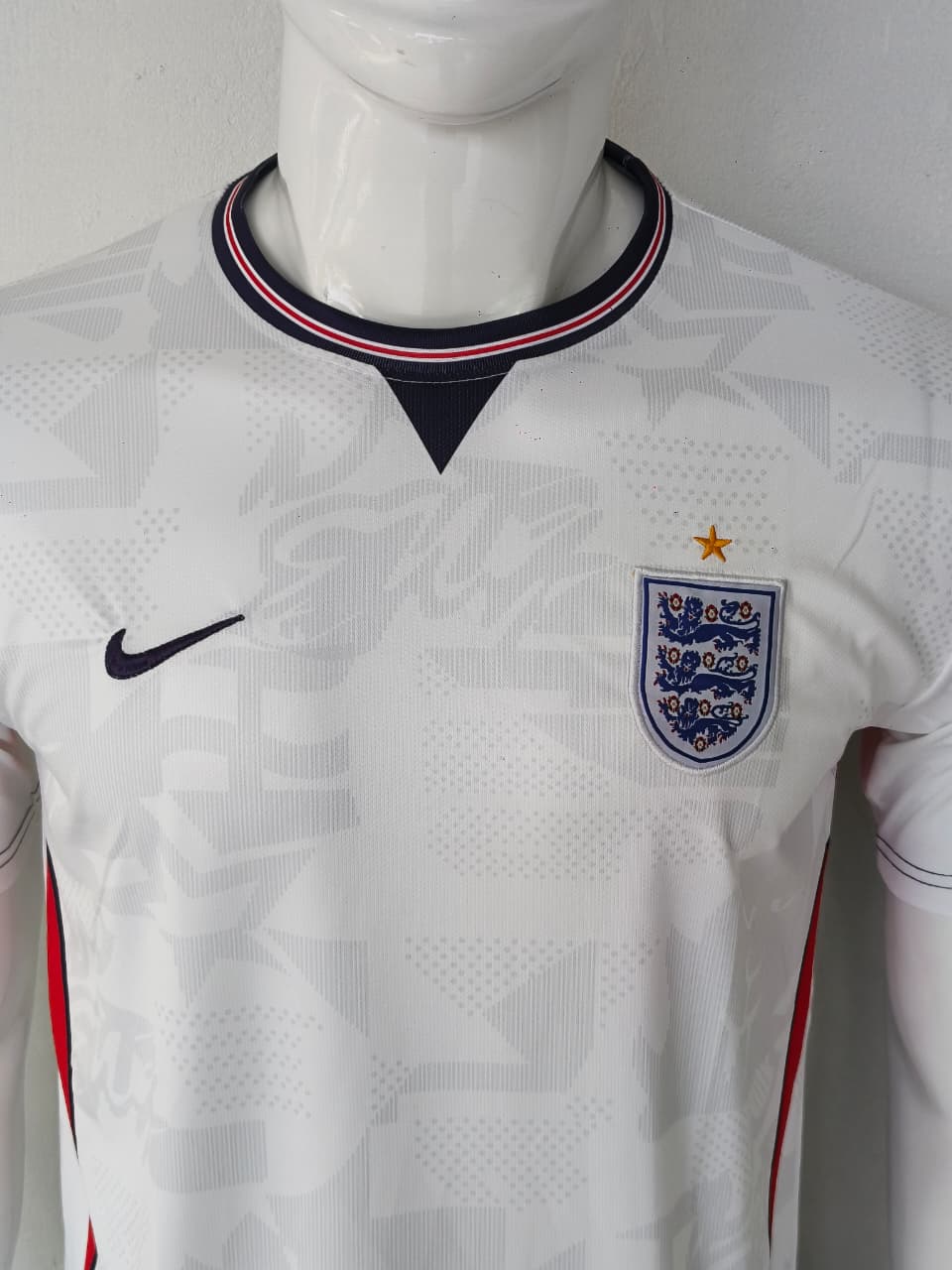ENGLAND 2026 WORLD CUP HOME JERSEY EMBROIDERY BELLINGHAM