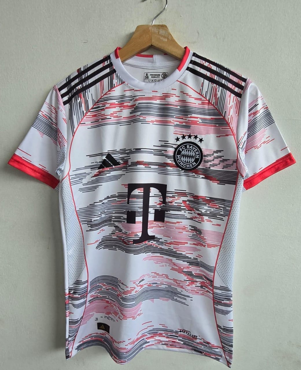 FC BAYERN MUNICH 2025/2026 EMBROIDERY AWAY JERSEY