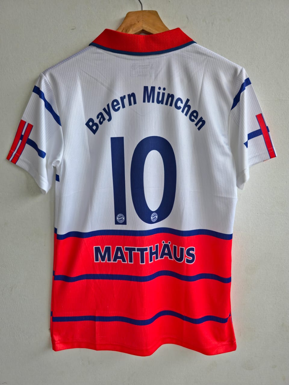 BAYERN MUNICH 1998/2000 COLLAR EMBROIDERY AWAY JERSEY