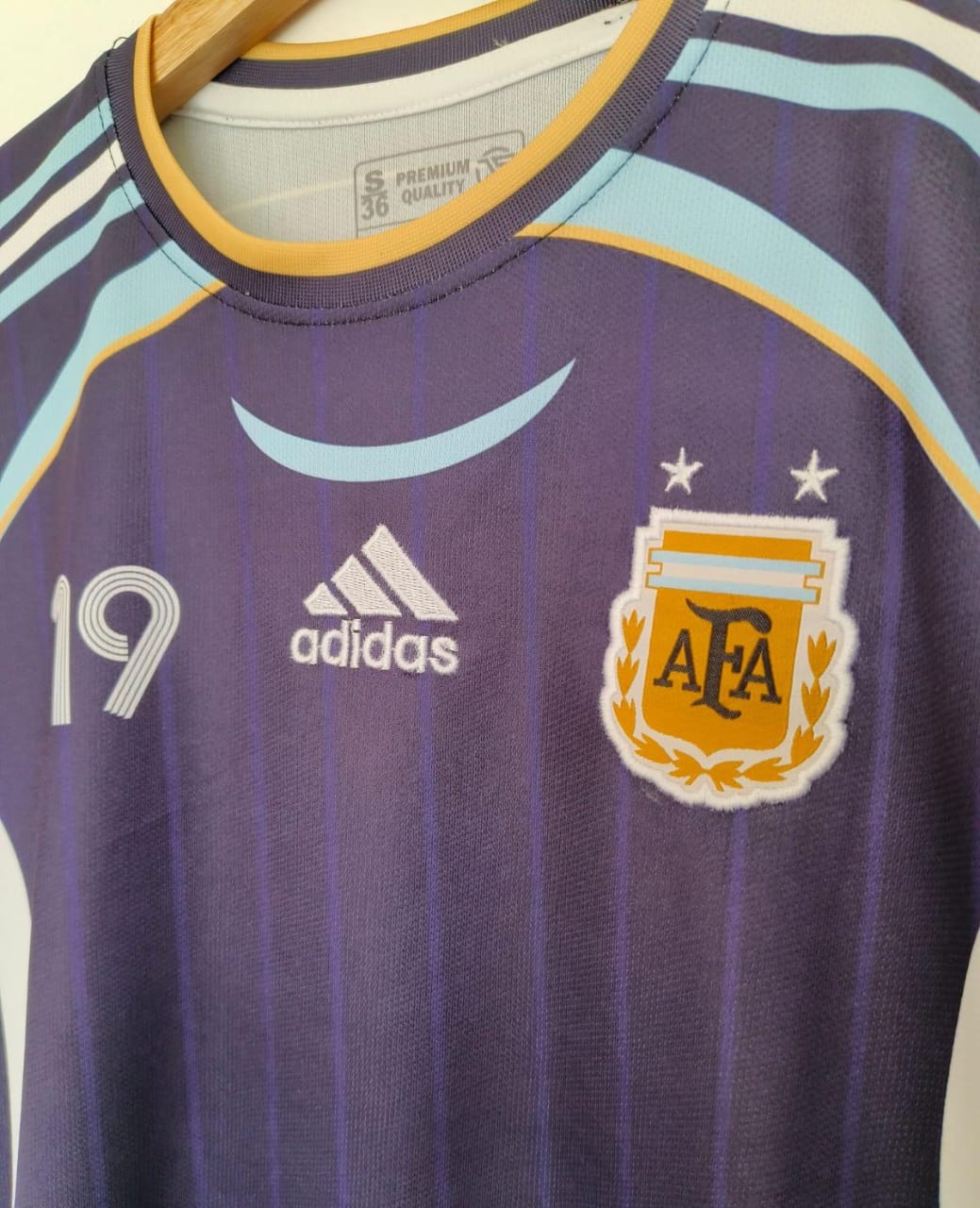 ARGENTINA 2006 FULL SLEEVE EMBROIDERY AWAY JERSEY MESSI
