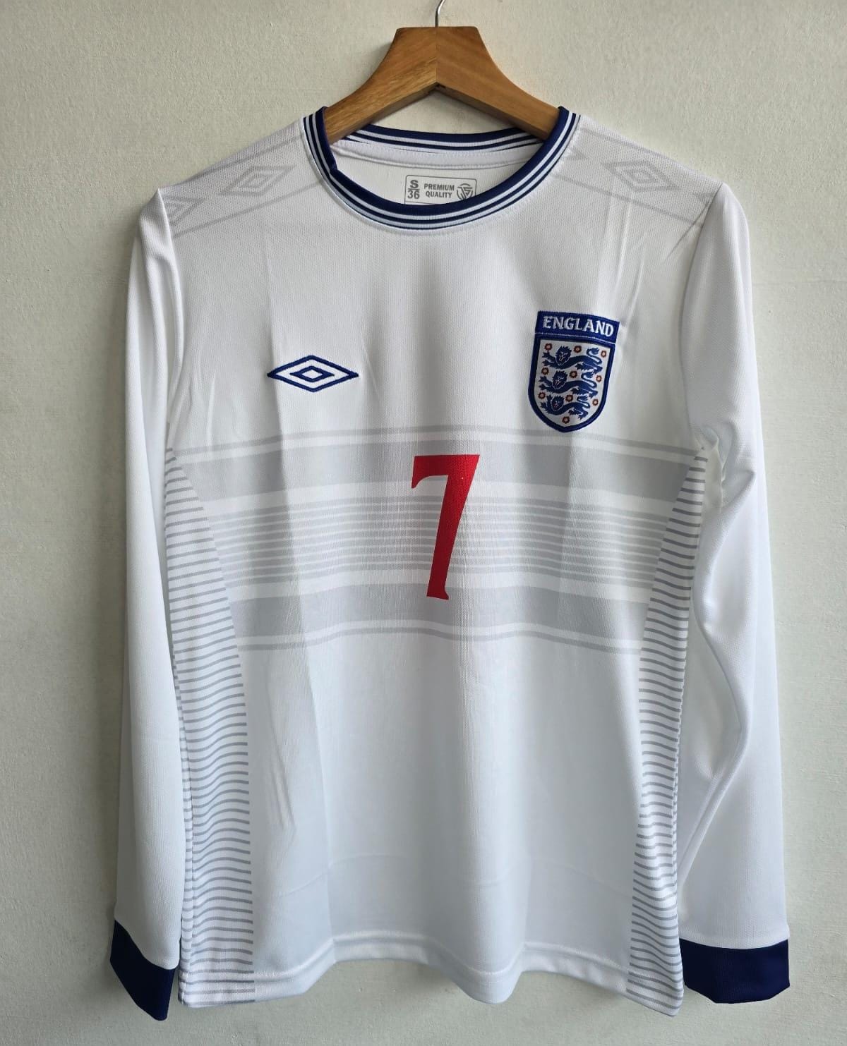 ENGLAND 2000 FULL SLEEVE EMBROIDERY HOME JERSEY BECKHM