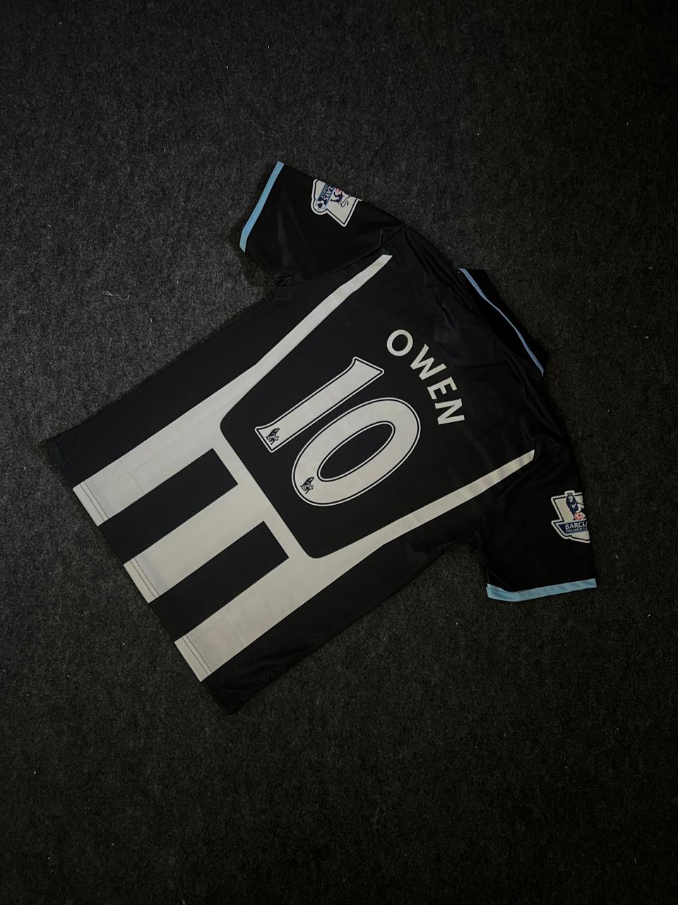 NEW CASTLE UNITED 2007 - 2009 COLLAR HOME JERSEY OWEN