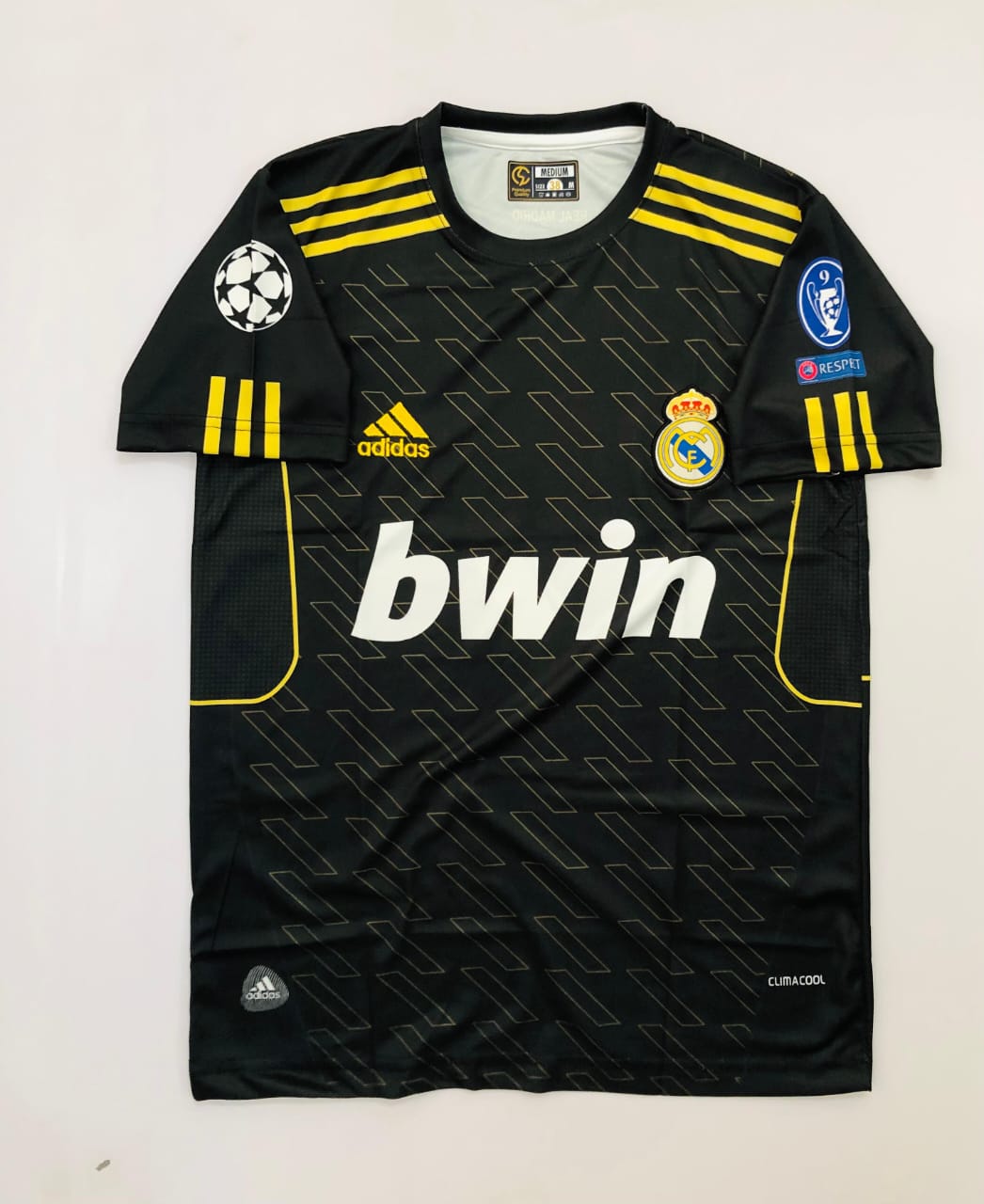 REAL MADRID 2011 - 2012 EMBROIDERY AWAY KIT RONALDO