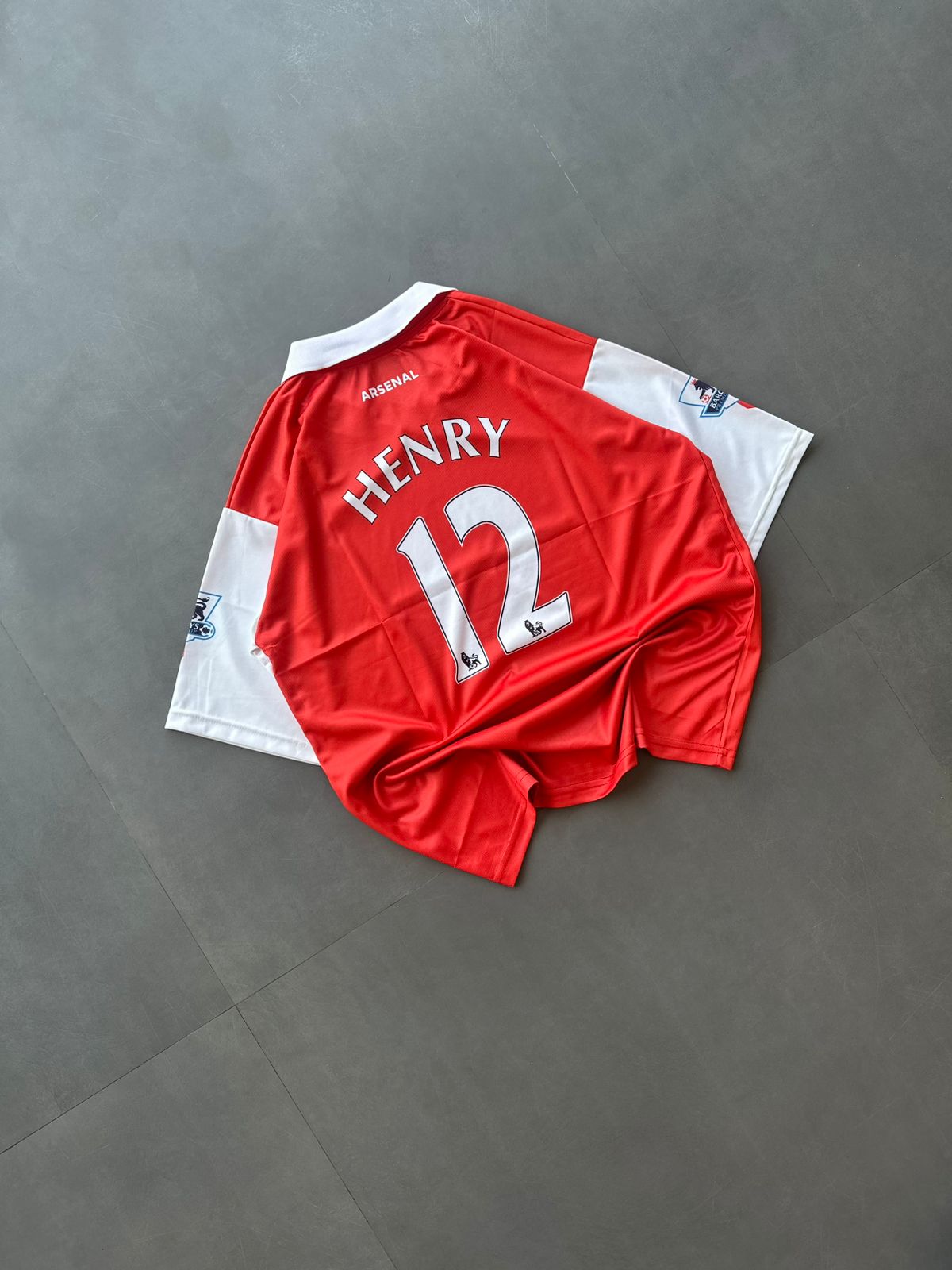 ARSENAL 2006 - 2008 COLLAR FIVE SLEEVE HOME JERSEY HENRY