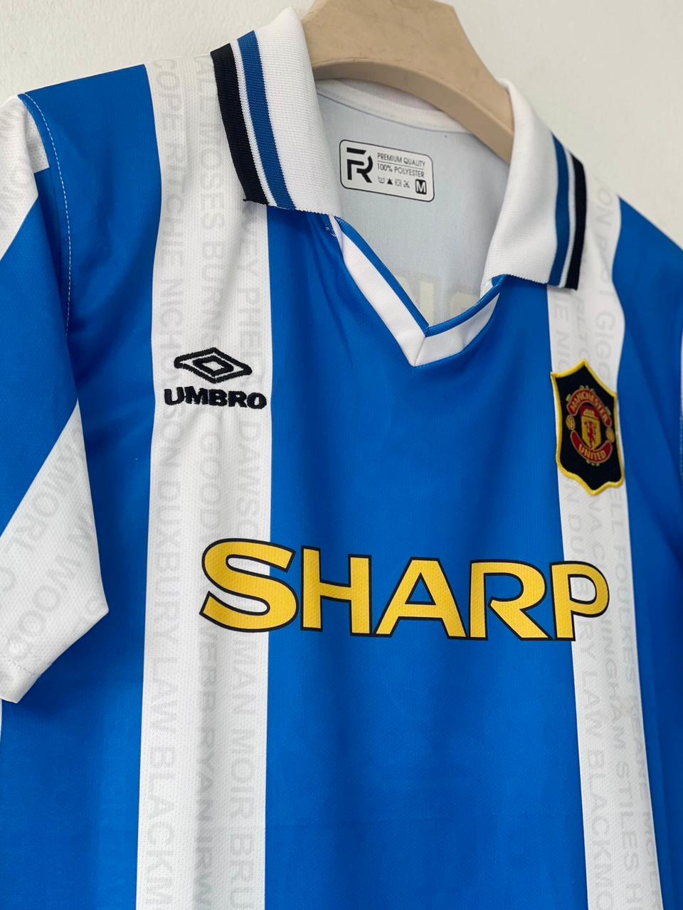 MANCHESTER UNITED 1994 - 1996 COLLAR EMBROIDERY THIRD JERSEY BECKHAM