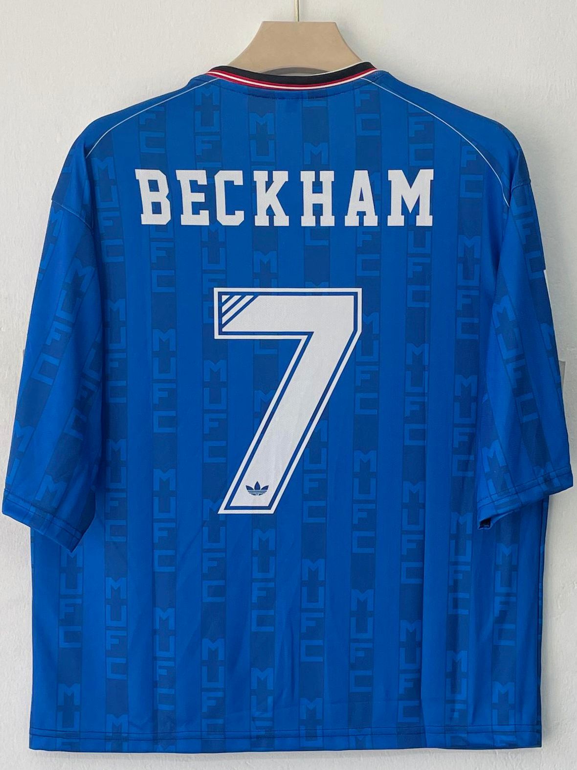 MANCHESTER UNITED 1988 - 1990 RETRO FIVE SLEEVE THRID JERSEY BECKHAM