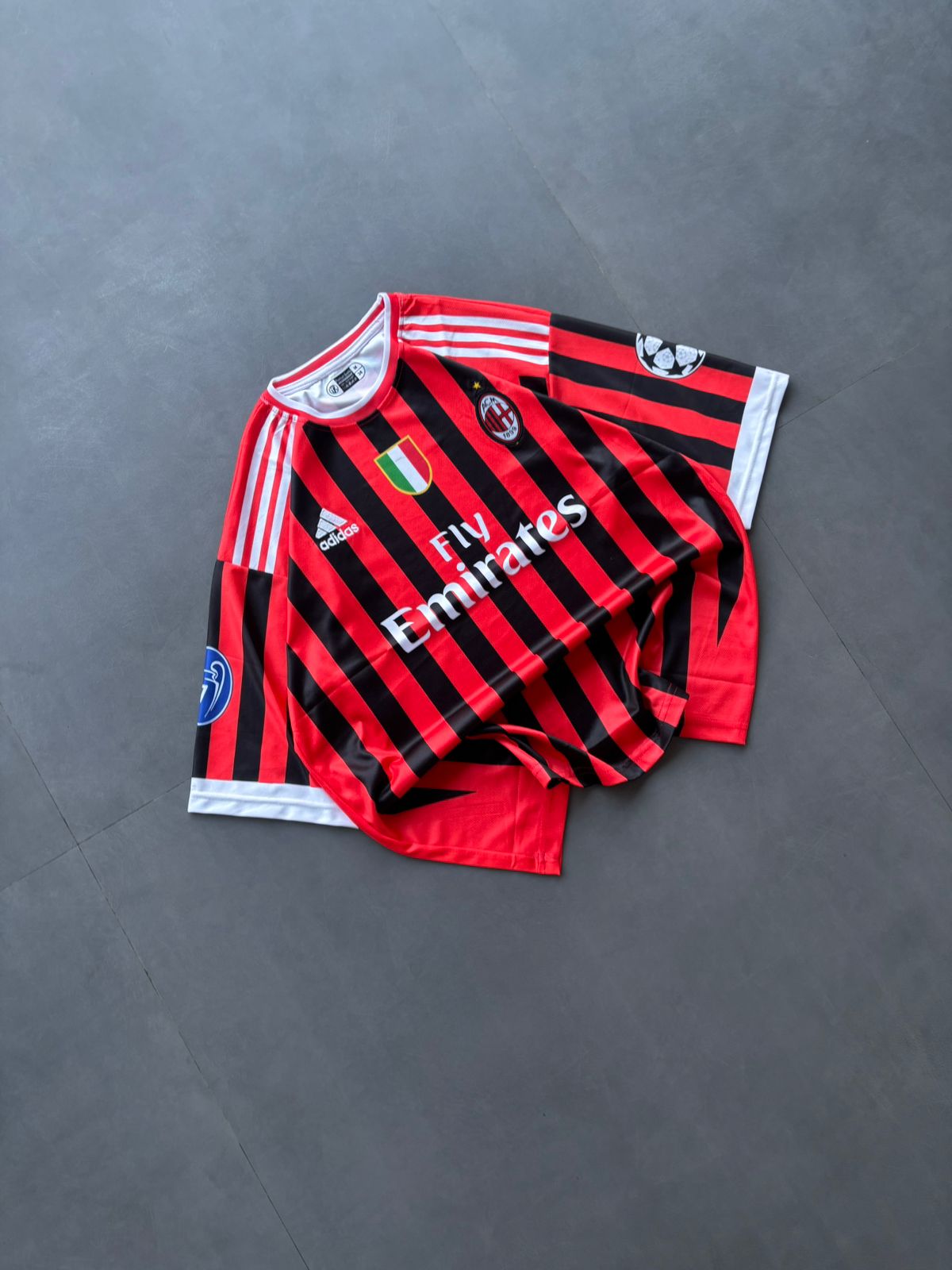 AC MILAN 2011 - 2012 HOME JERSEY FIVE SLEEVE EMBROIDERY PREMIUM GATTUSO