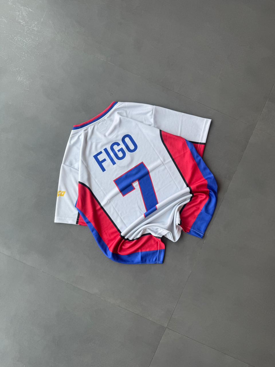 FC BARCELONA 1998 - 1999 AWAY JERSEY EMBROIDERY FIGO