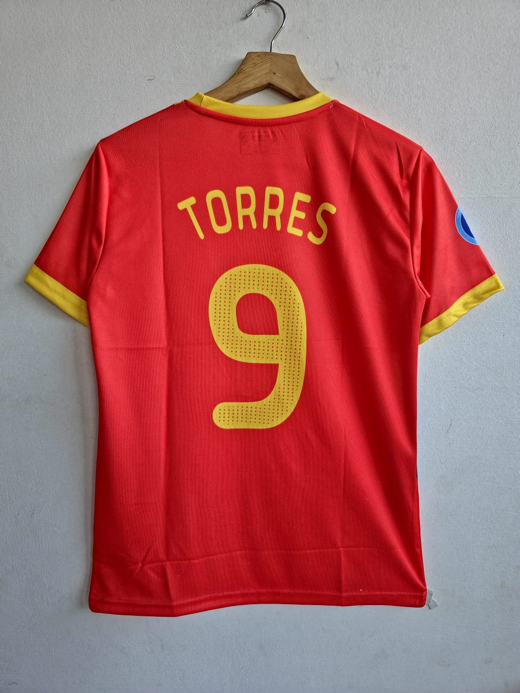 SPAIN 2009 HOME JERSEY EMBROIDERY TORRES