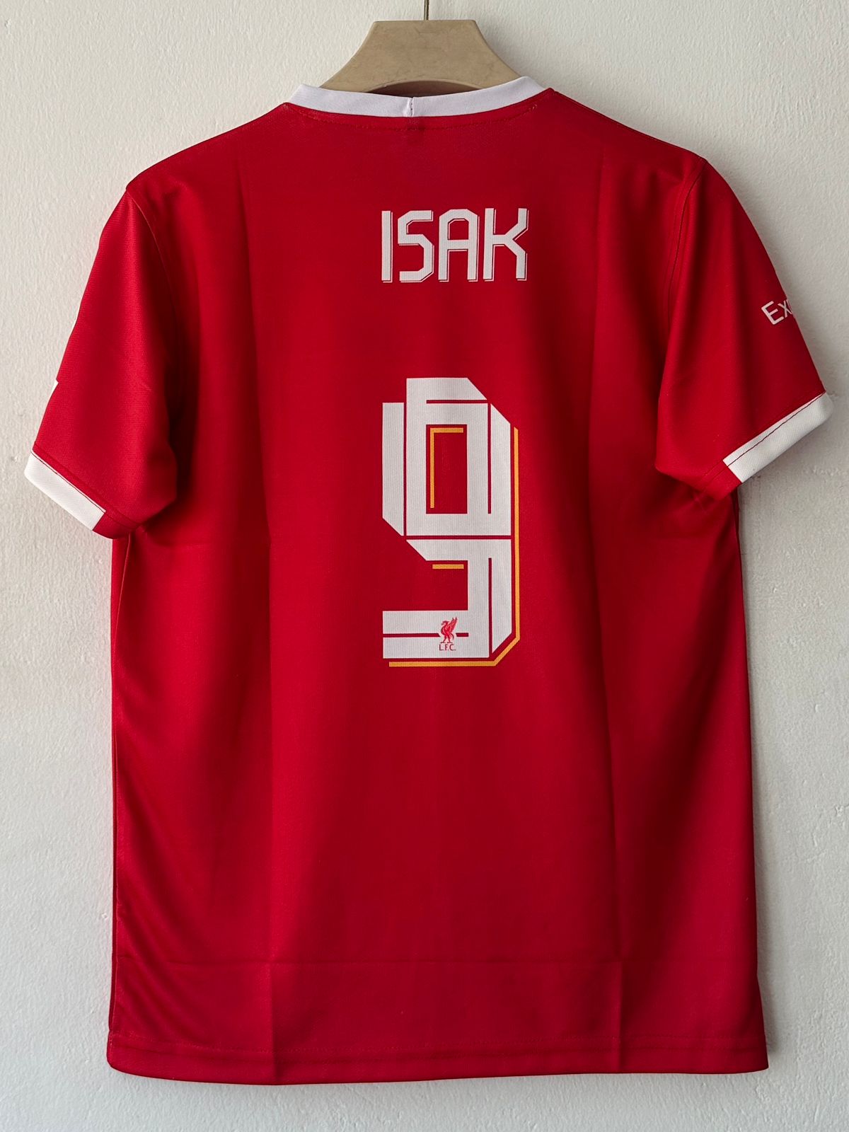 Liverpool 2025/2026 Isak Home Jersey