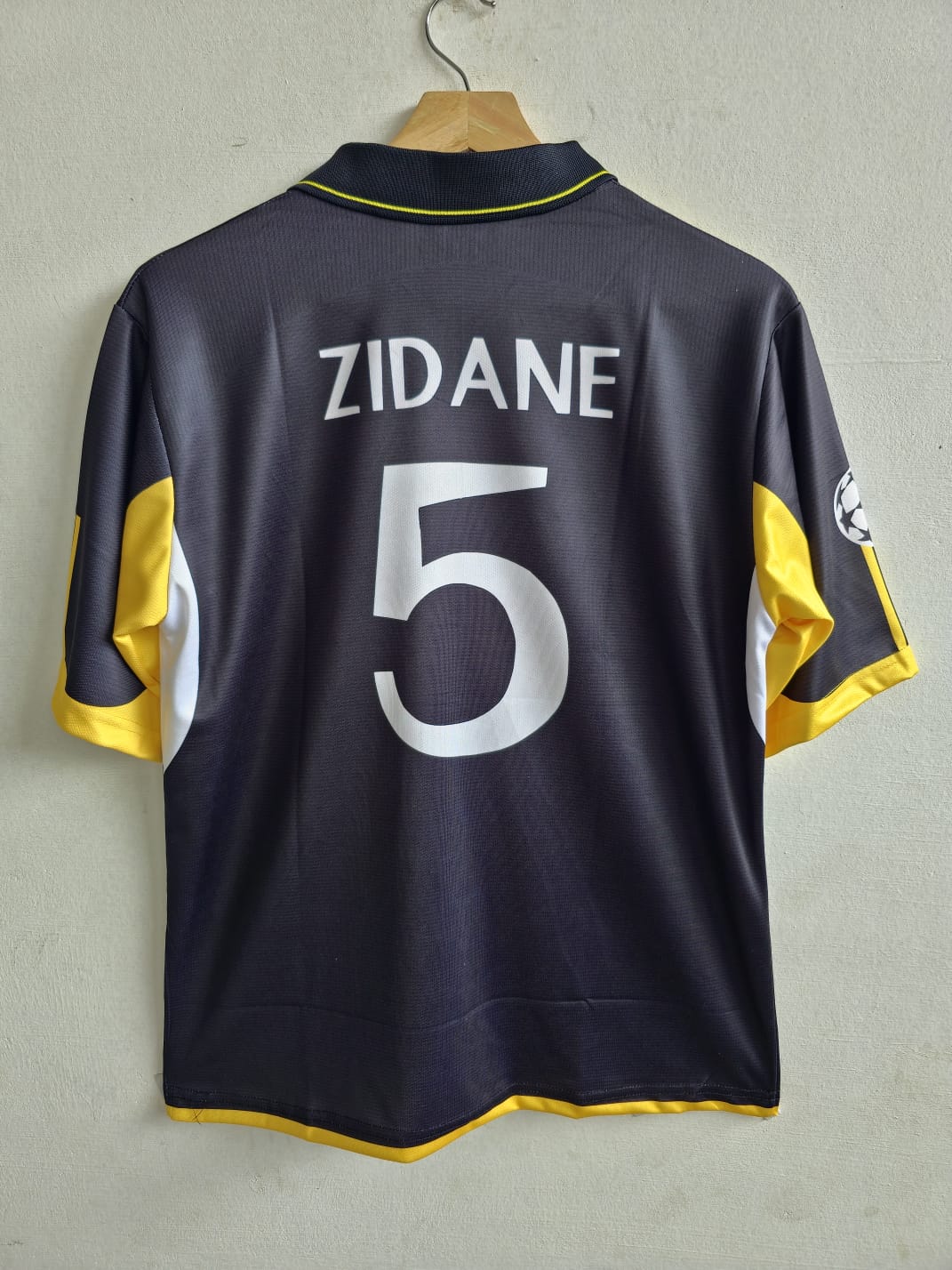 Real Madrid 1999/2000 Five Sleeve Retro Away Jersey Zidane