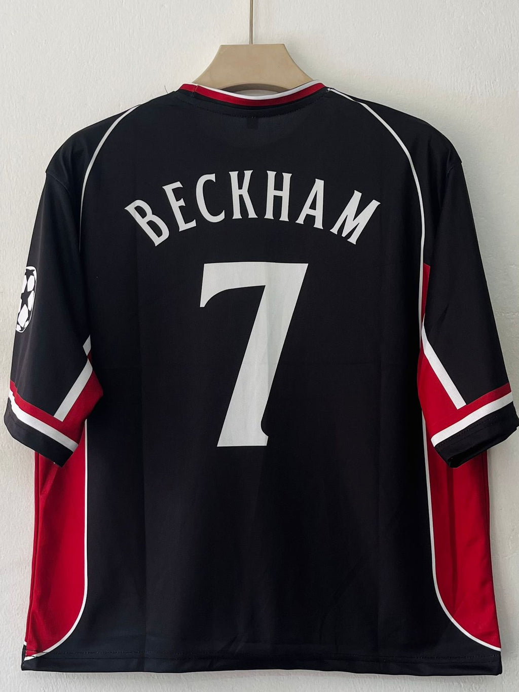 Manchester United 2000/2001 Five Sleeve Third Kit Beckham