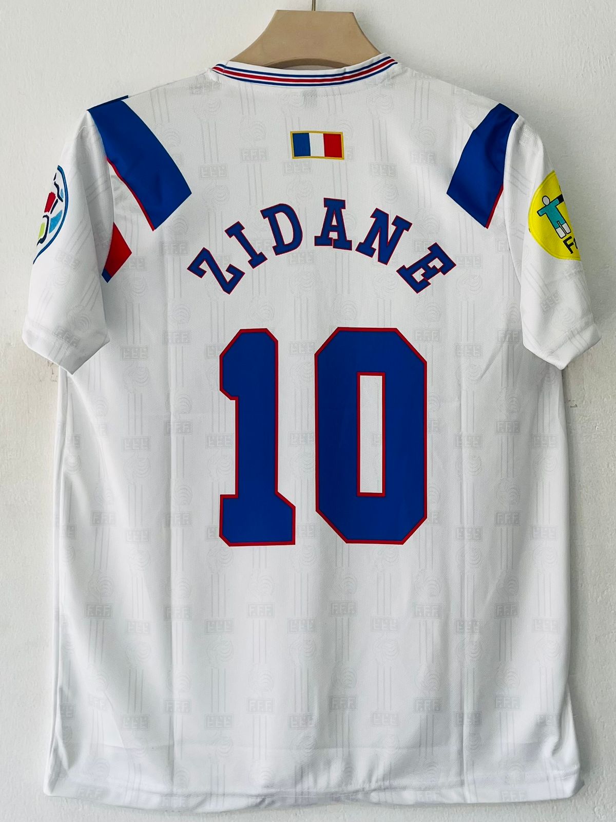 France 1996/1997 Away Jersey Zidane